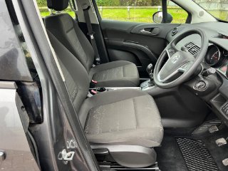 /photos/12209/4e6e3497-fba5-4e4c-a9cc-7a3a68fa37cc_i320x240.jpg